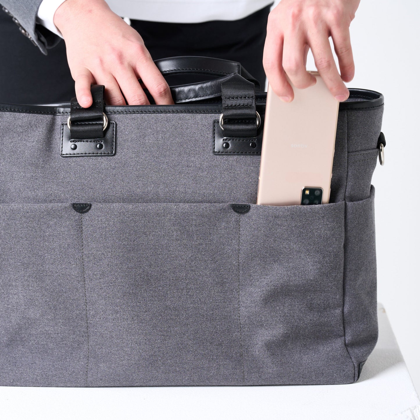 モバイルバッグ