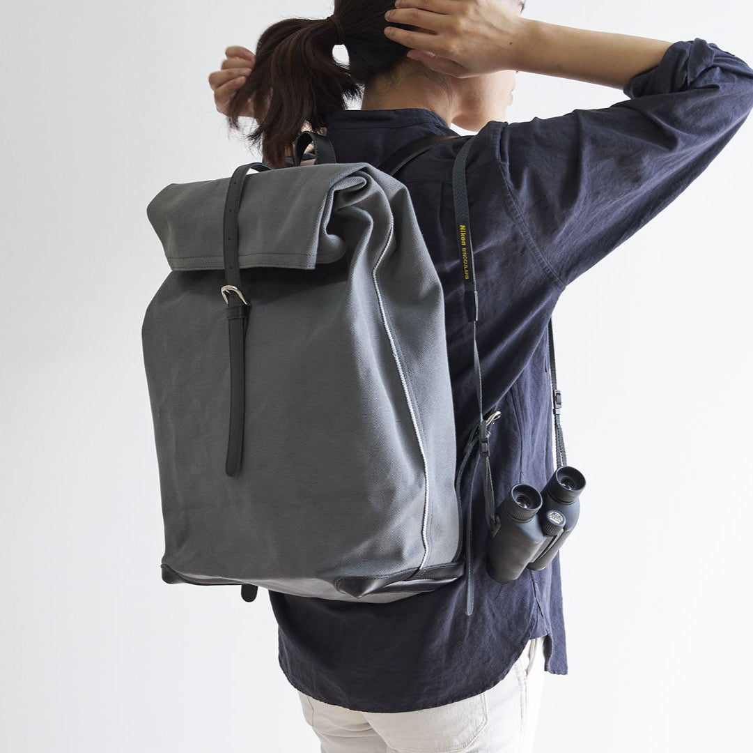 スタンダードロールトップリュック