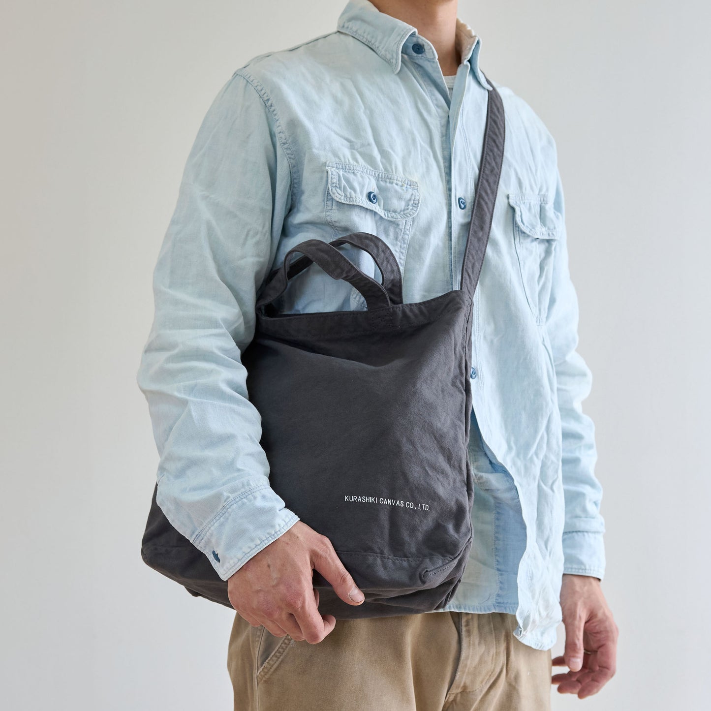 ショルダートート(墨)