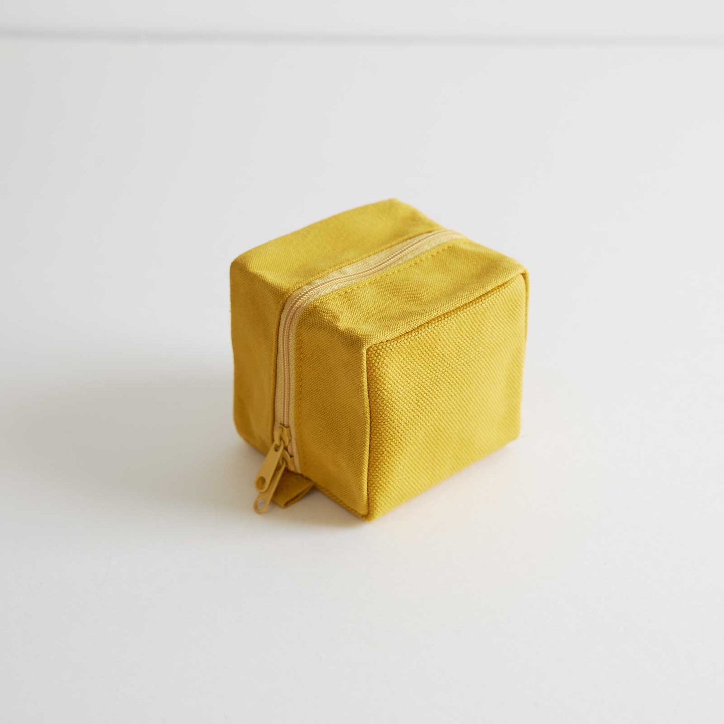 ブロックポーチS