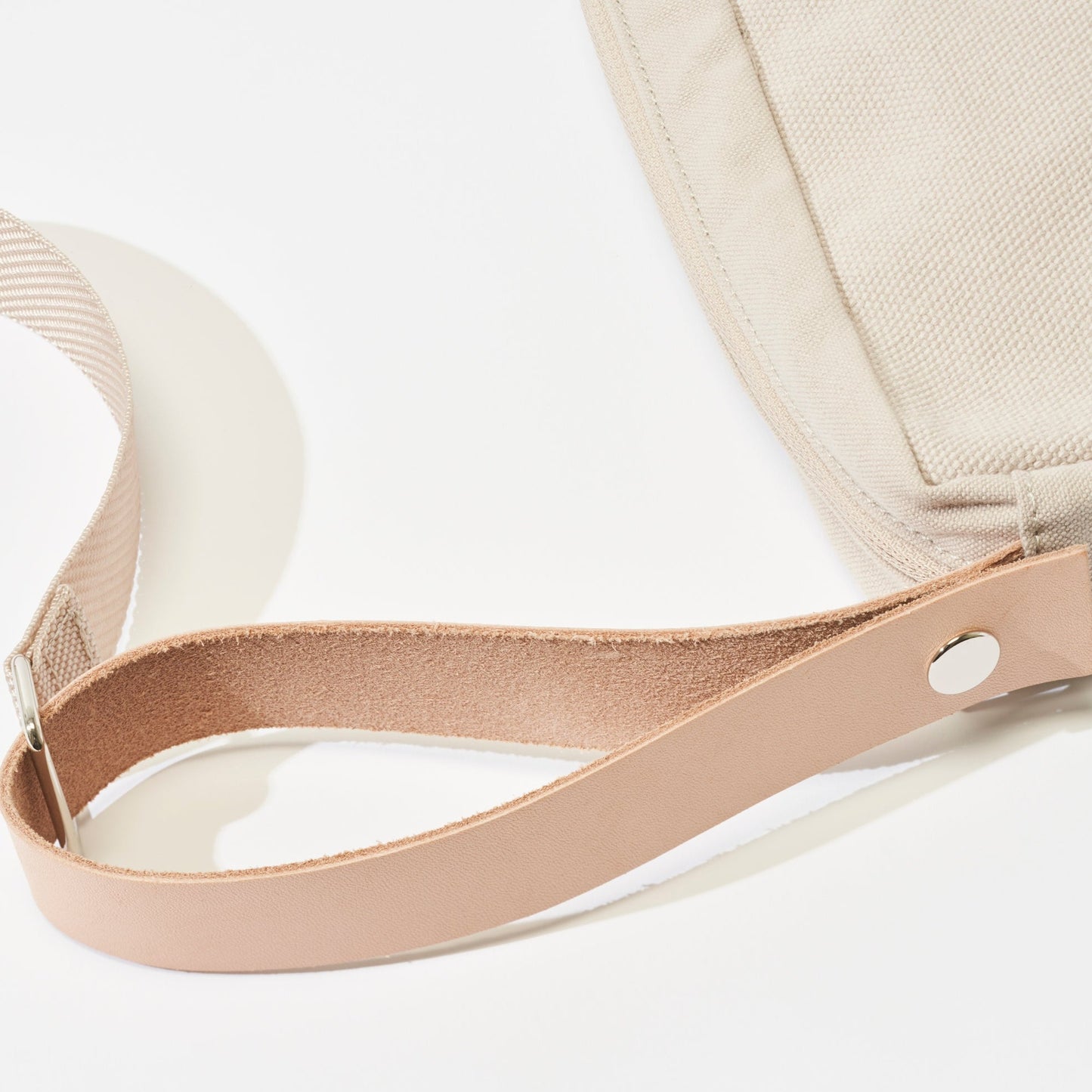 ショルダーポーチ